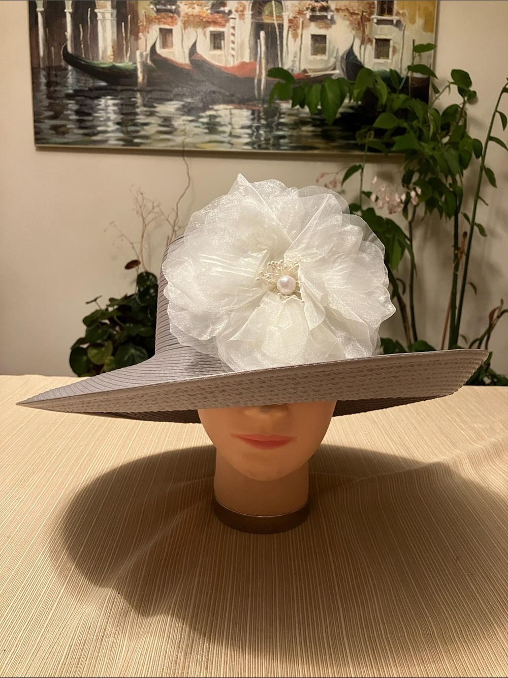 Elegant Wide-Brim Gray Satin Ribbon Hat with Off White Floral Accent